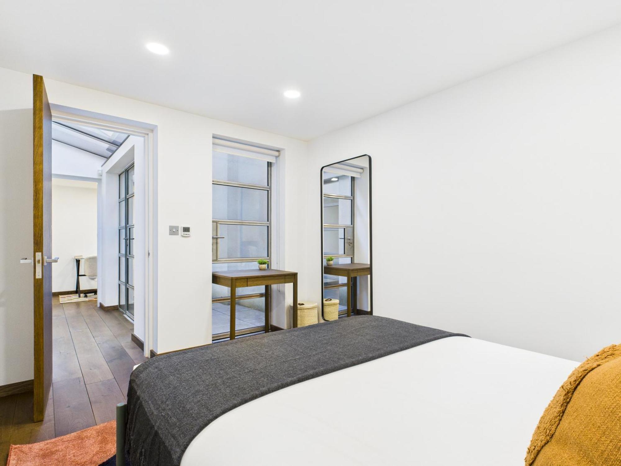 Be - The Camden Town Residences Apartment